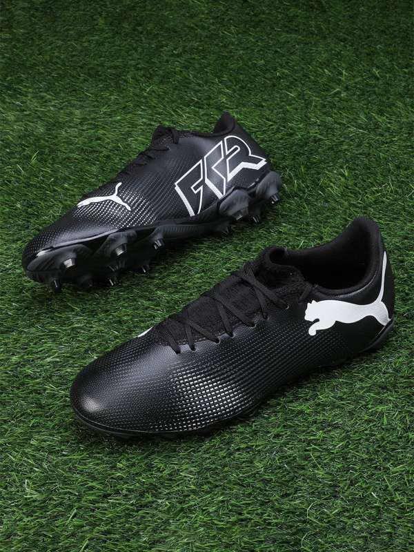 Spectra football shoes online store