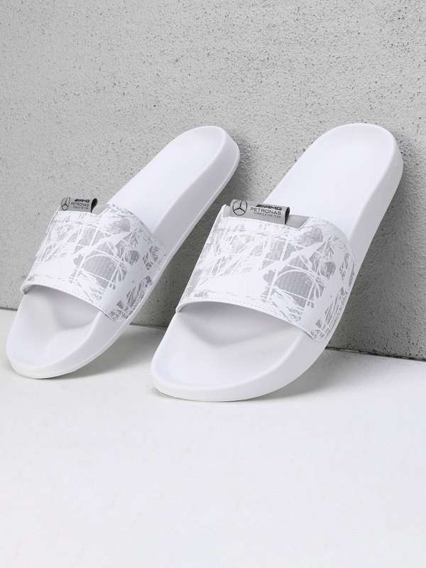 Puma amg flip flops shop