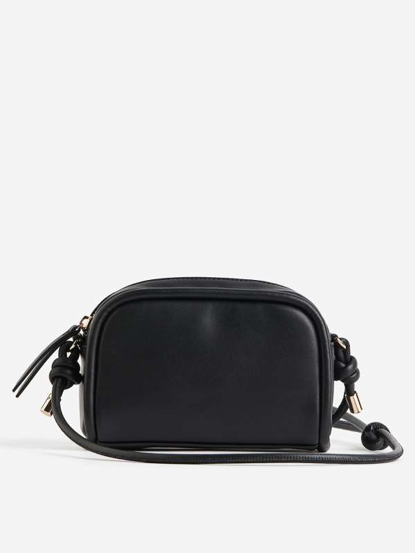 H and m cross sales body bag