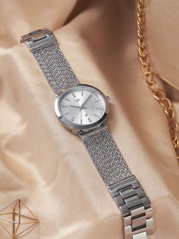 Shop for Fastrack Watches Online in India Myntra
