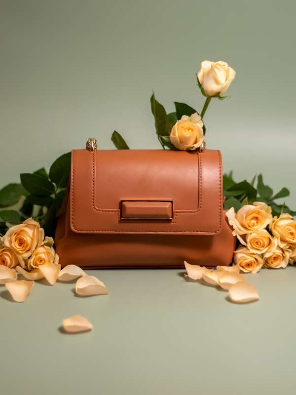 Inc 5 2025 handbags