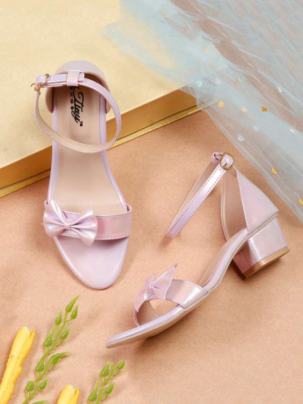 Woodland Wd Series Sandal Heels Buy Woodland Wd Series Sandal Heels online in India