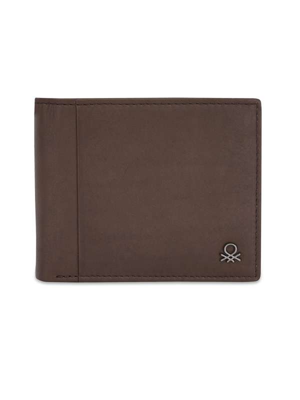 Benetton men's hotsell leather wallet price