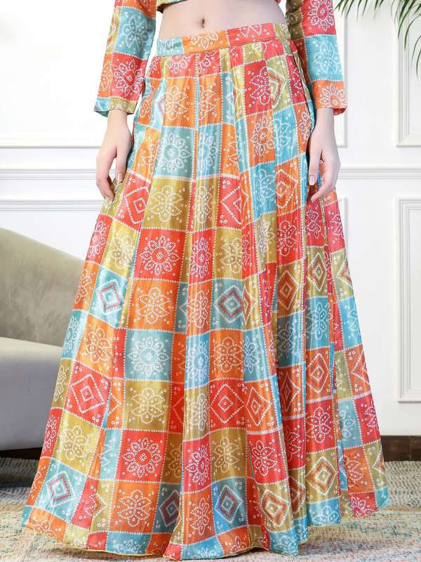 Orange skirt store and top