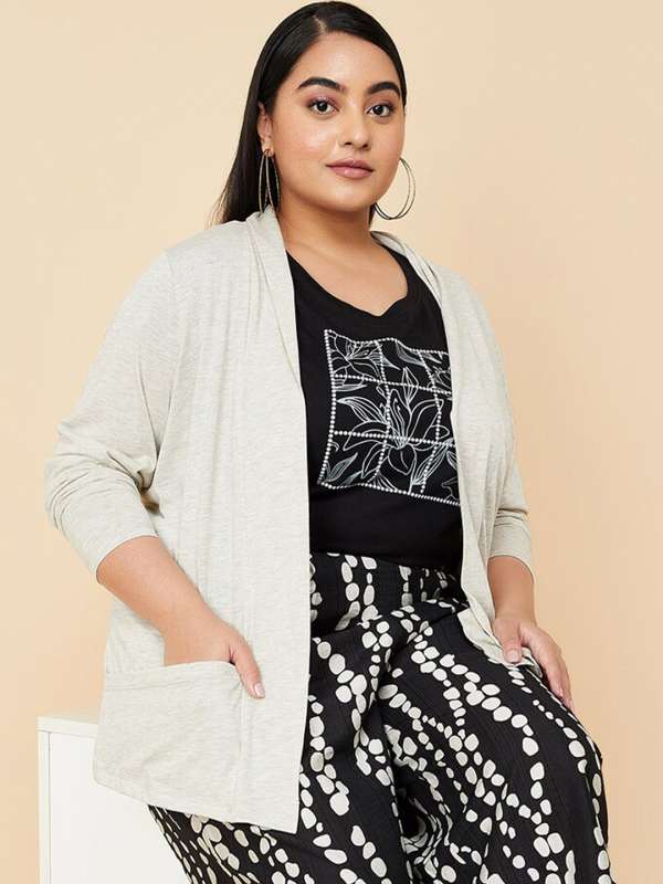 White shrug deals sweater plus size