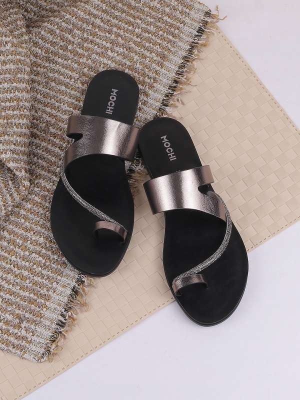 Mochi women footwear sale