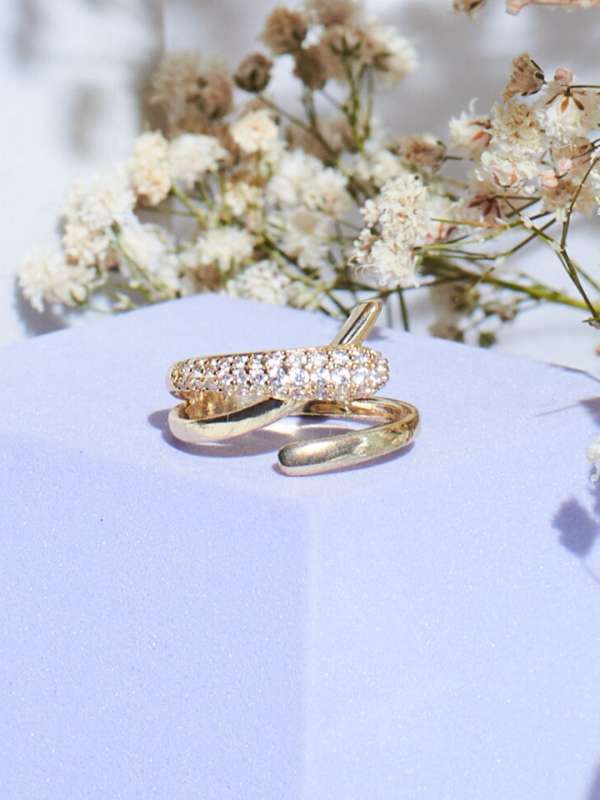 Gold ring price below 2000 deals