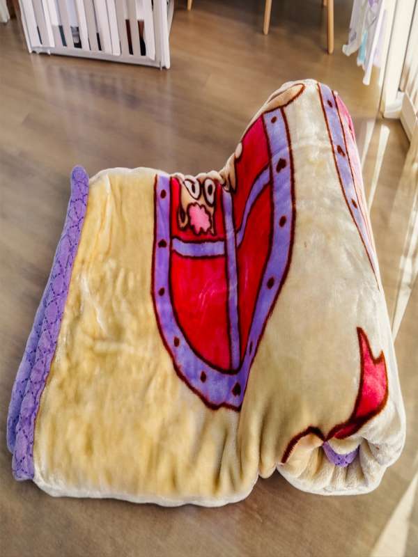 Myntra blanket cheap