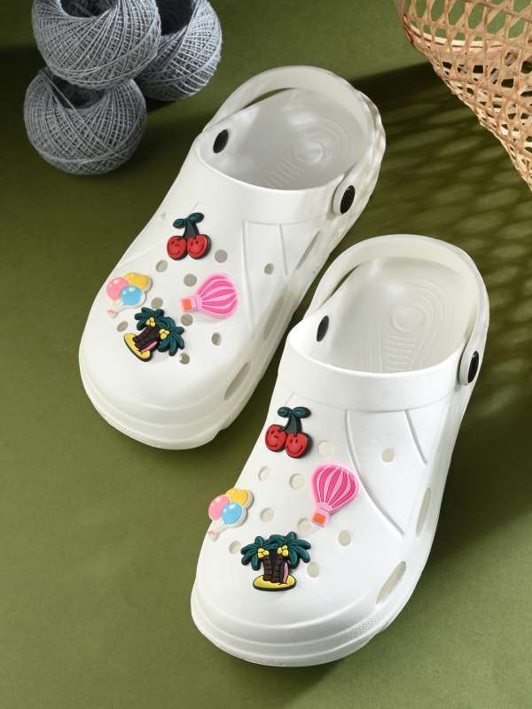 Buy Clogs for Women Online Get up to 70 Off Myntra