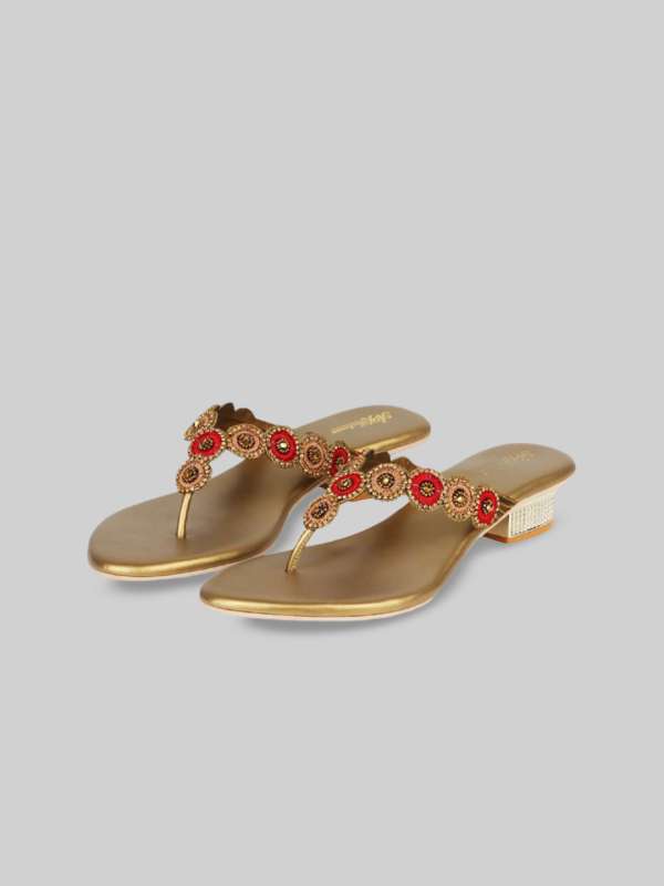 Reliance sandals online sales