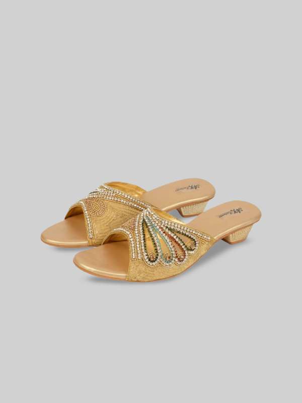 Frisbee clearance chappals online