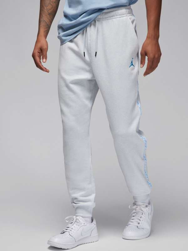 Cheap nike joggers mens deals