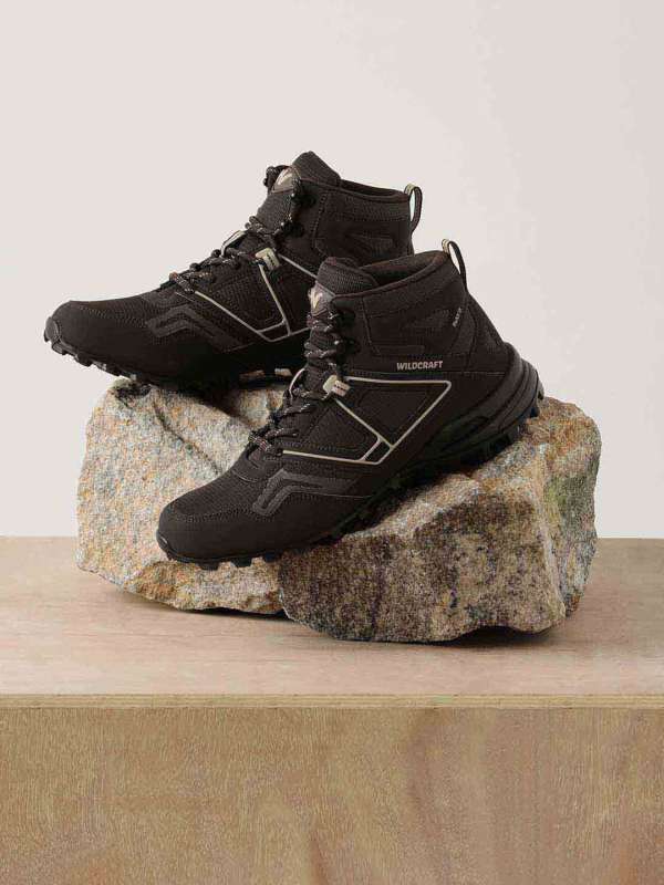 Wildcraft shoes offer shop