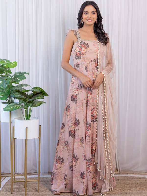 Peach color 2025 ethnic wear