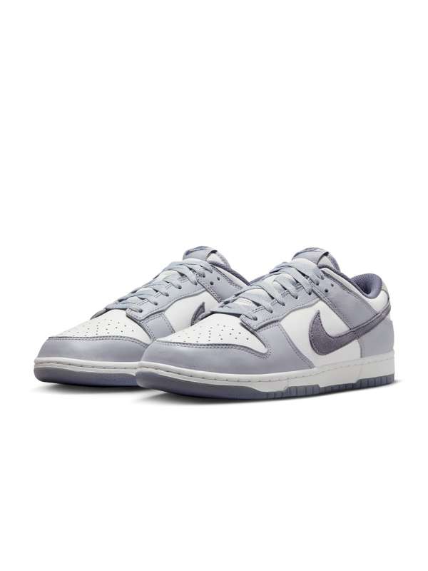 Nike dunks myntra sale