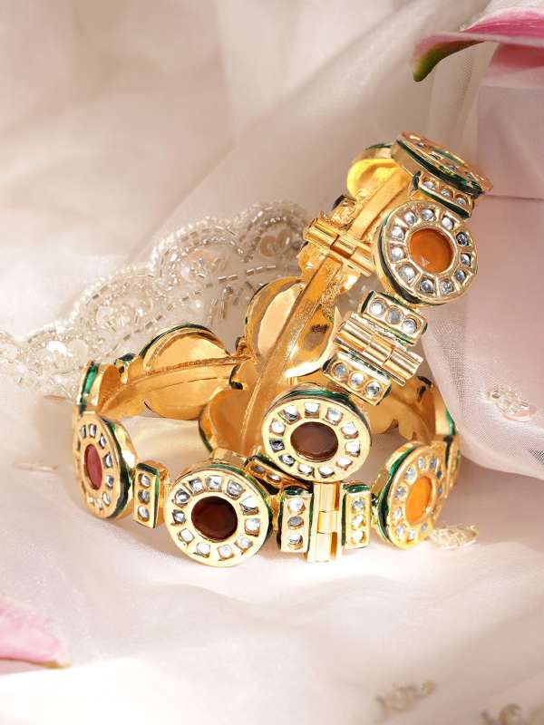 Gold jewelry bangles design hotsell