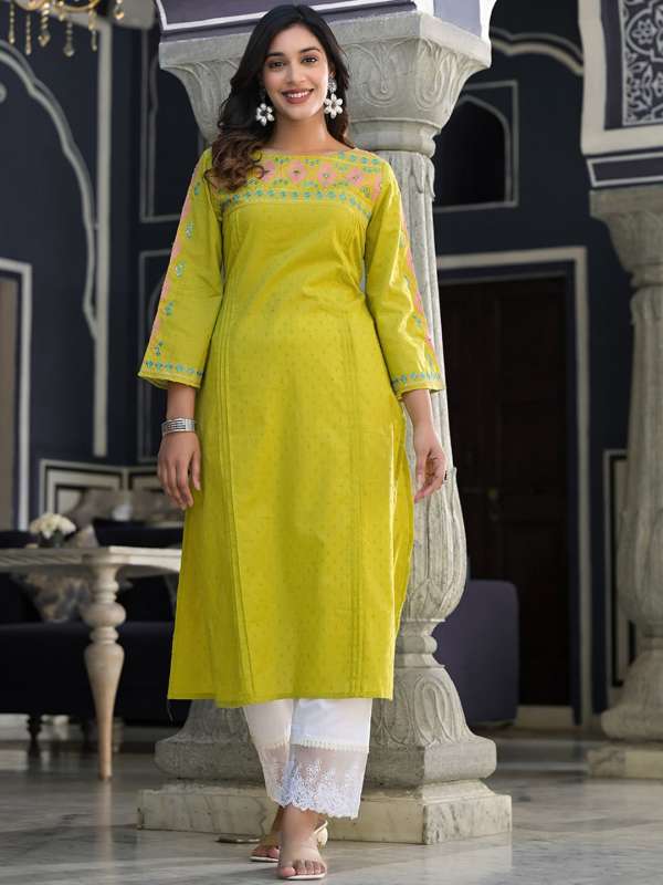 Kurta pajama on myntra best sale