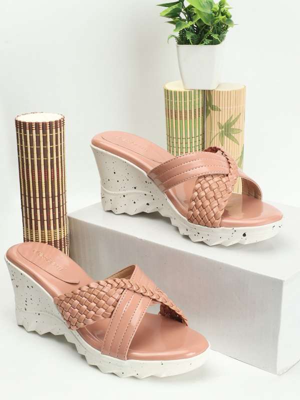 Heels online under 500