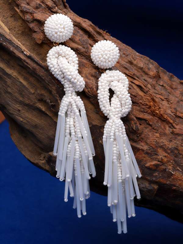 Tassel hotsell earrings myntra