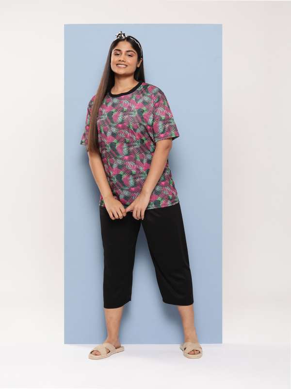 Nike plus deals size swimwear