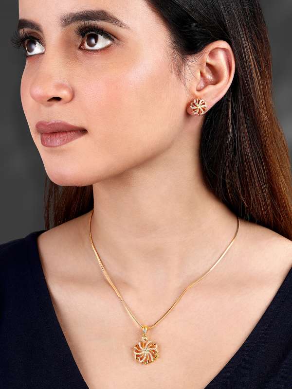 Peora chains online