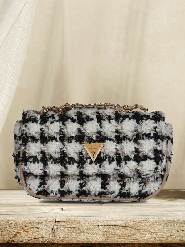 Roseberries sling bag hot sale