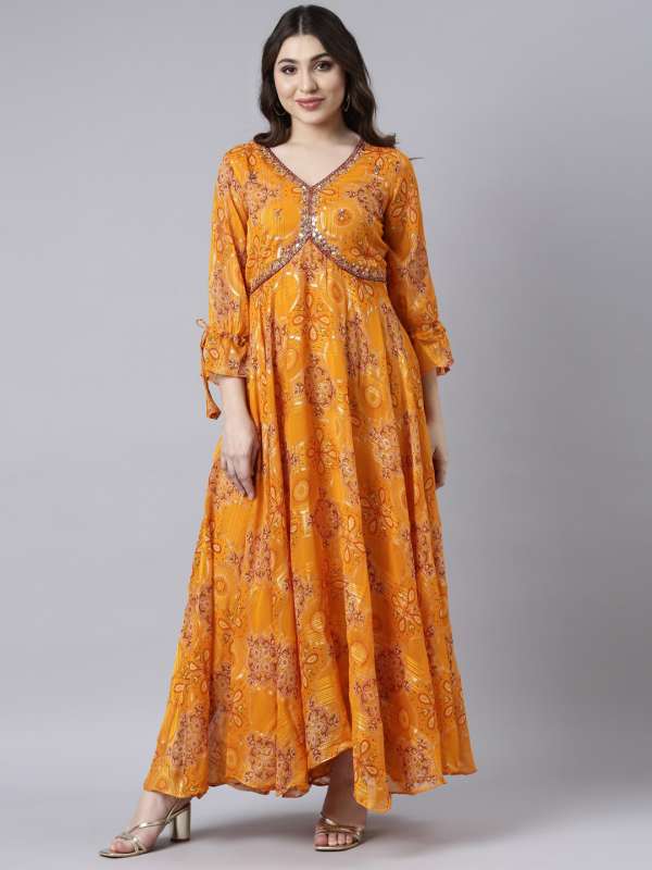 Neerus online online dresses