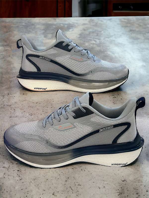 Hyper discount shoe shop