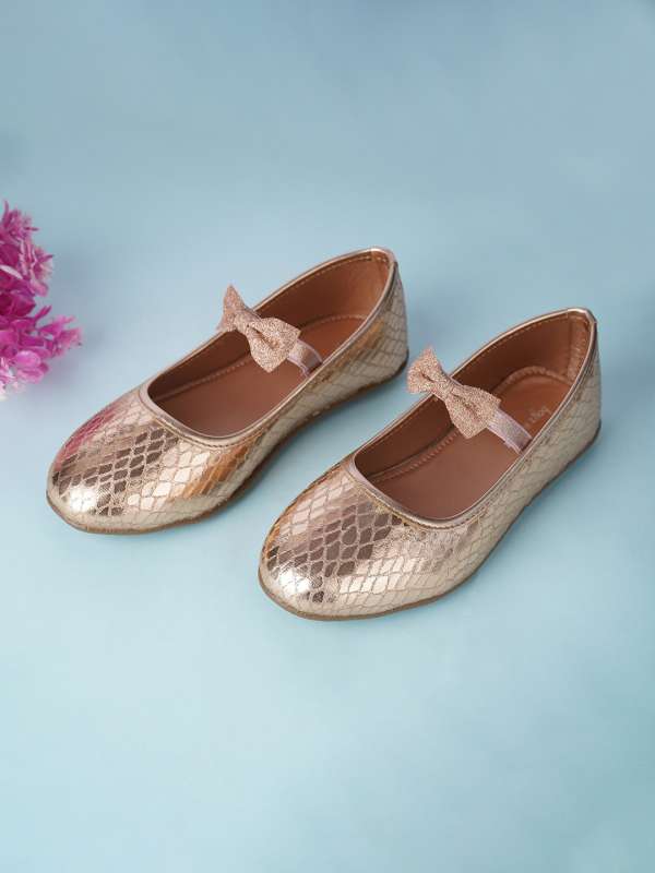 Gold Shoes Kids Sandals Buy Gold Shoes Kids Sandals online in India