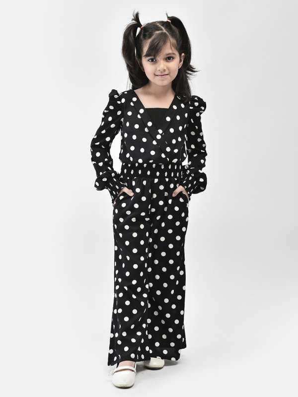 Black deals jumpsuit myntra