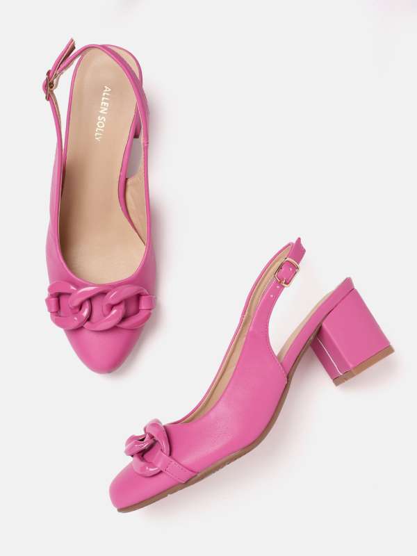Pink small deals heel shoes