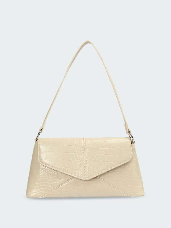 Max handbags online india sales
