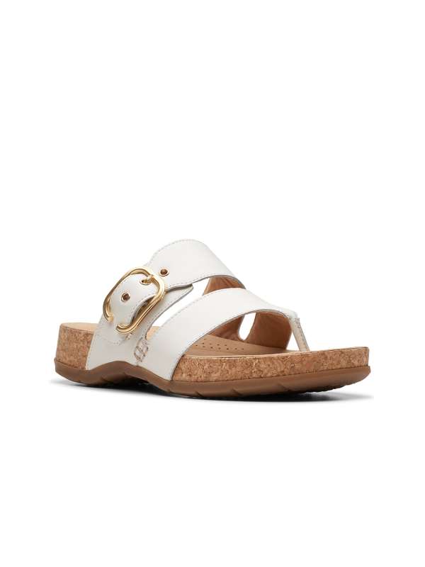 Myntra clarks outlet