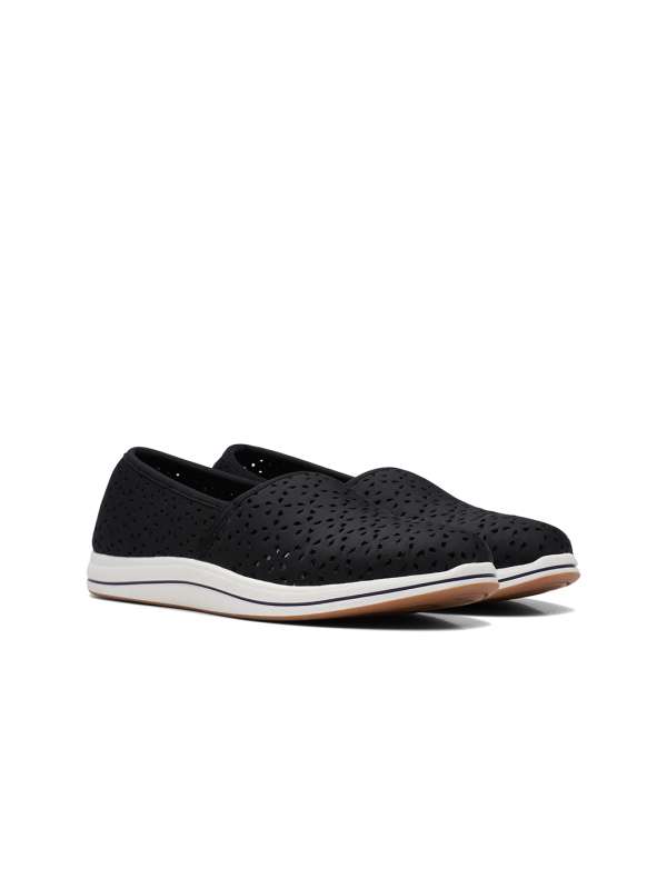 Clarks Buy Clarks Footwear for Men Women Online Myntra