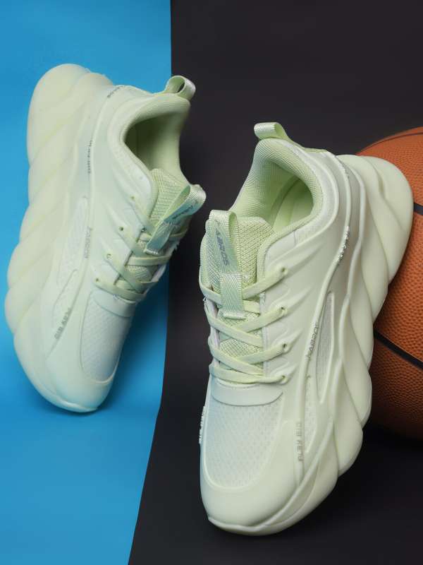 Sports Shoes for Women Buy Women Sports Shoes Online Myntra