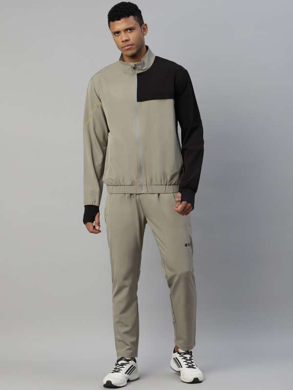 Puma Under Range 4000 Rs Tracksuits Sweatshirts Buy Puma Under Range 4000 Rs Tracksuits Sweatshirts online in India