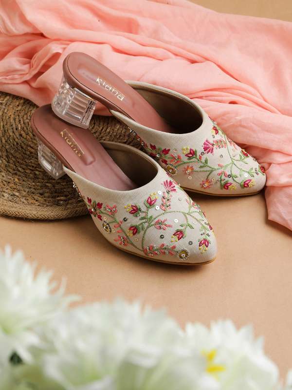 Spin Shoes Heels Travel Accessory Buy Spin Shoes Heels Travel Accessory online in India