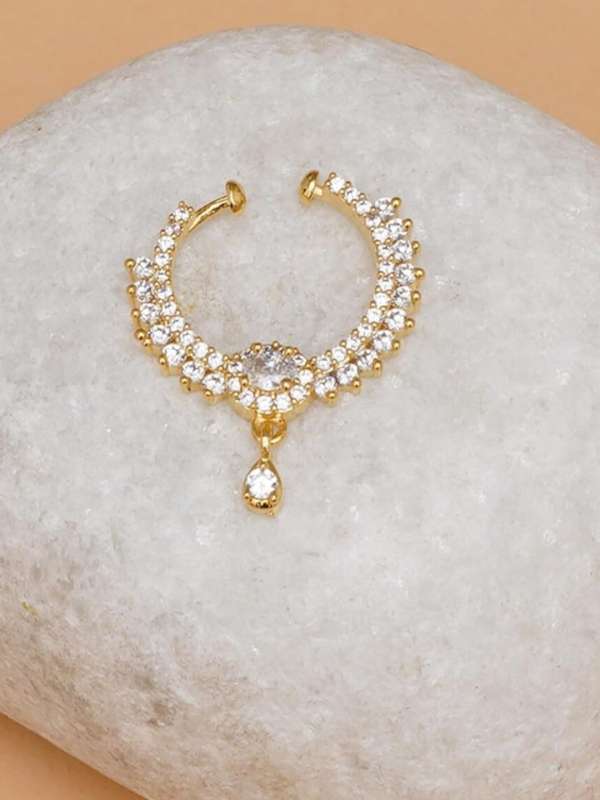 Nose pin clearance myntra