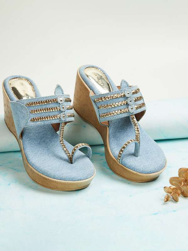 Catwalk 2025 wedges lifestyle