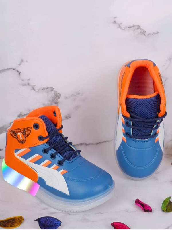 Orange basketball shoes youth hot sale