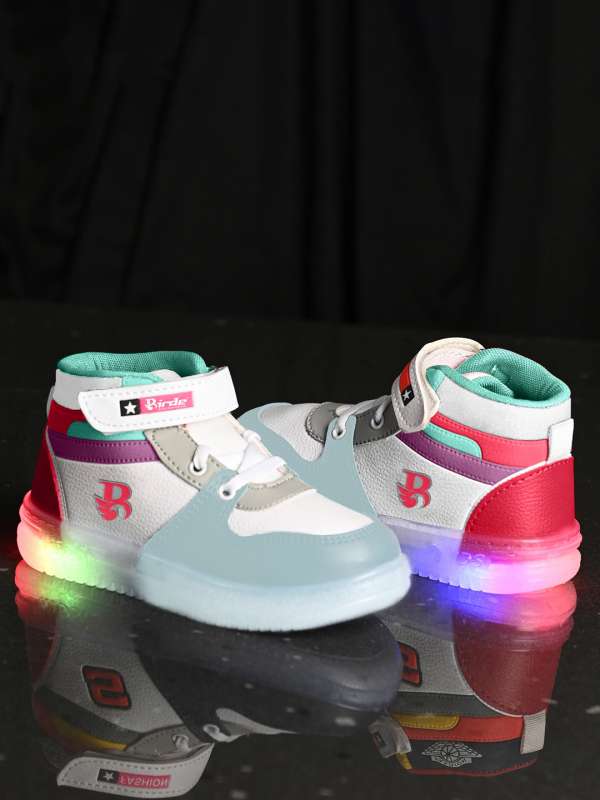 Nike light up shoes discount