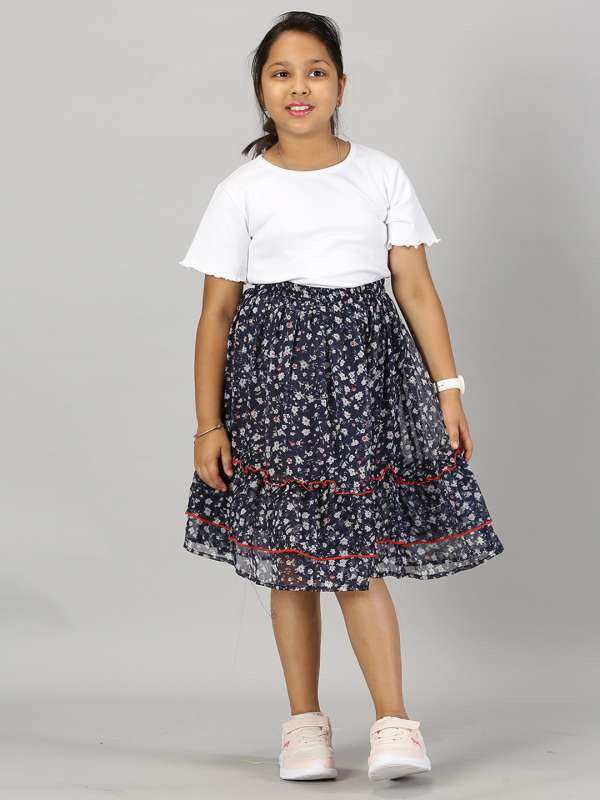 Kids Crop Top And Skirt at best price in Noida by Teeni's Kidswear