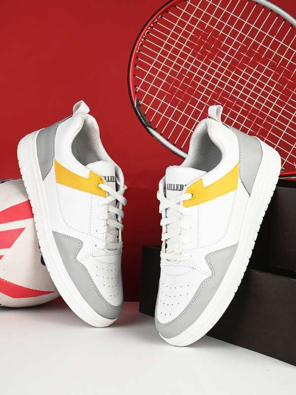 Yellow sales shoes sneakers