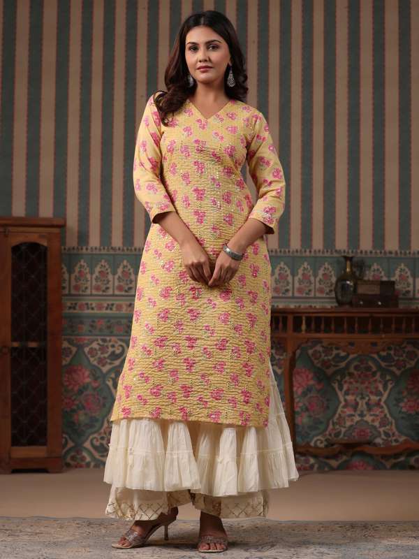 Myntra double deals layer kurti