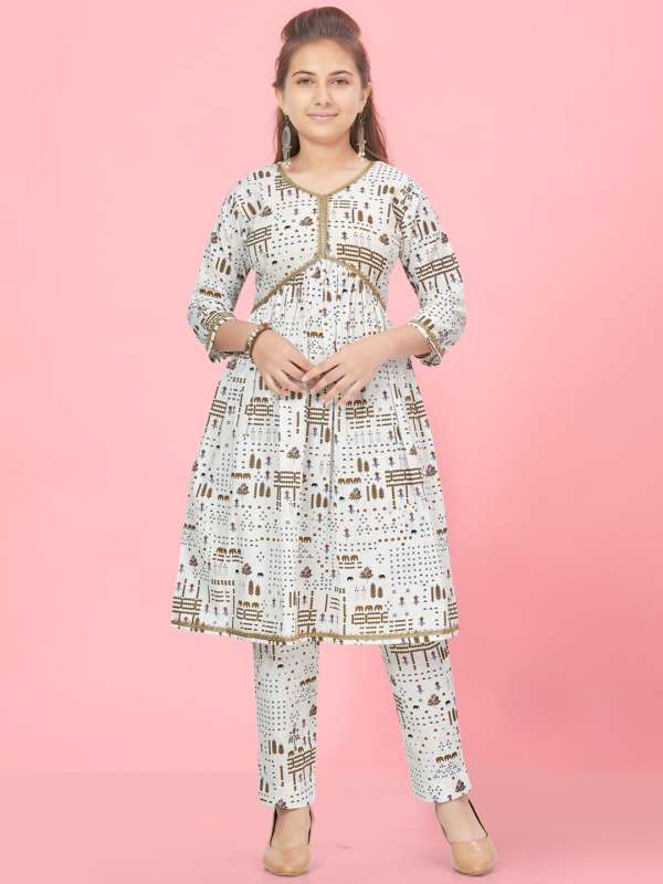 Akriti Kurta Kurtis Buy Akriti Kurta Kurtis online in India