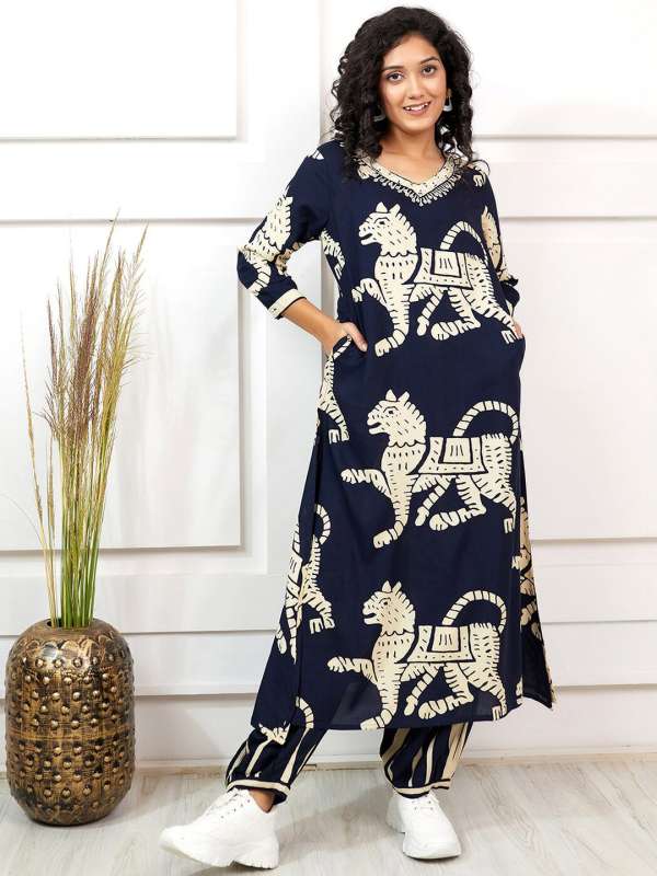 dark wine knitted patiala salwar  Patiala dress, Womens dresses, Clothes  for women