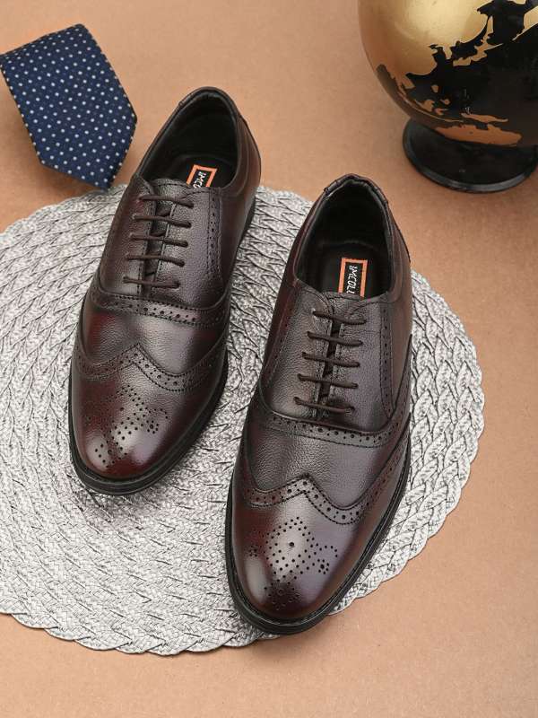 Formal brogues top