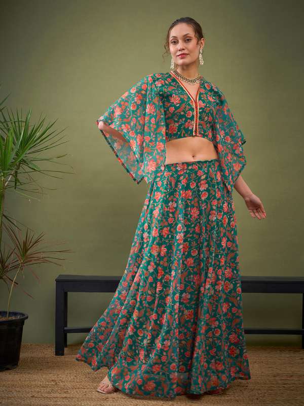 Crop top and lehenga skirt online myntra best sale