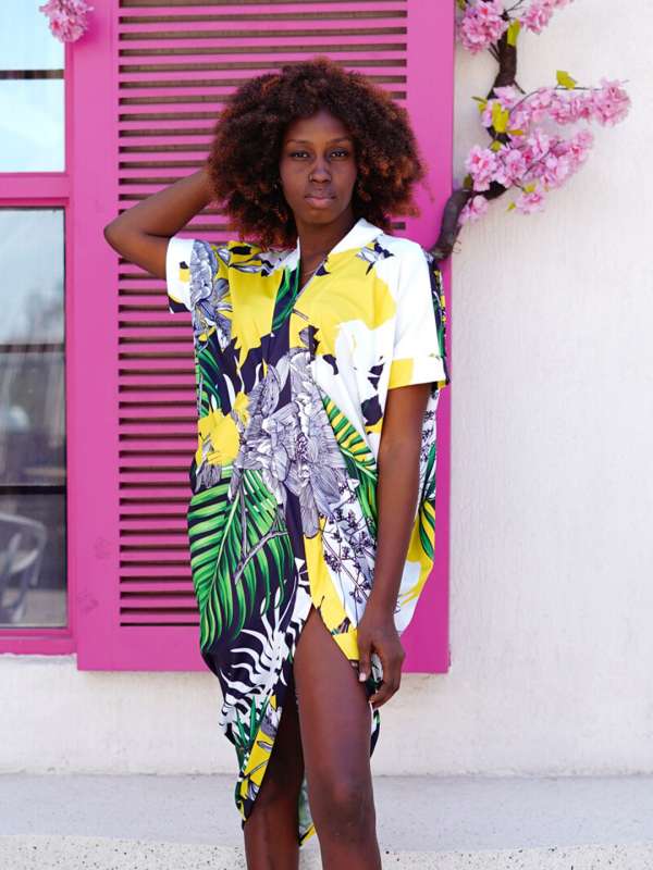 Tshirt dress top v neck
