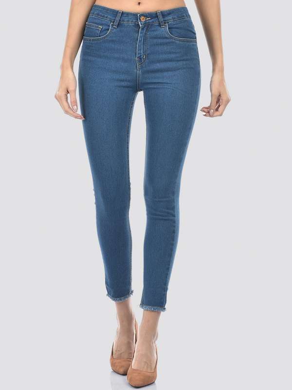 Numero jeans price top